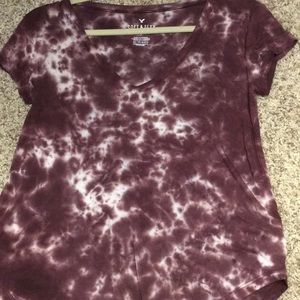 American Eagle V-Neck